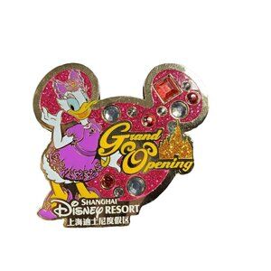 Disney Daisy Duck Trading Pin Shanghai Bling Lapel Pin Brooch Badge Accessories
